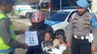 Polres Way Kanan Bagikan Brosur Operasi Patuh 2023