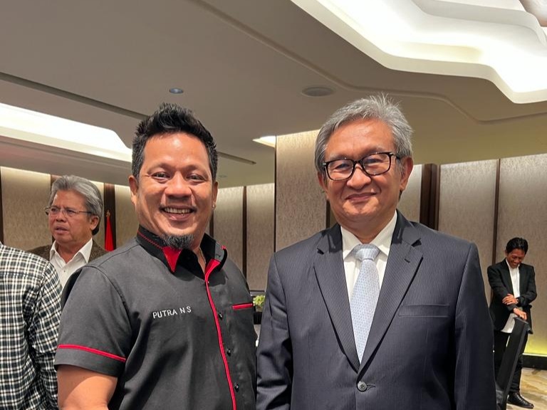 DRL dan DML Peringati Hari Tani, IKABH Dampingi Demonstran