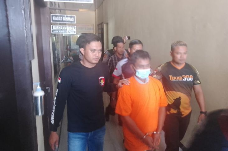 Dibunuh, Lalu Mayat Istri pun Digantung