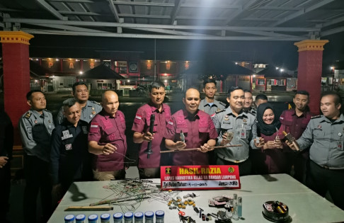 Ada Linggis di Sel Lapas Narkoba. Siapa Bermain?