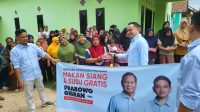 TKD Prabowo-Gibran Bagikan Seribu Makan Siang dan Susu Gratis di Pesawaran