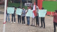 Mahasiswa Nglurug Disdikbud Bandarlampung: Rehabilitasi dan Pembangunan SD/SMP Bermasalah