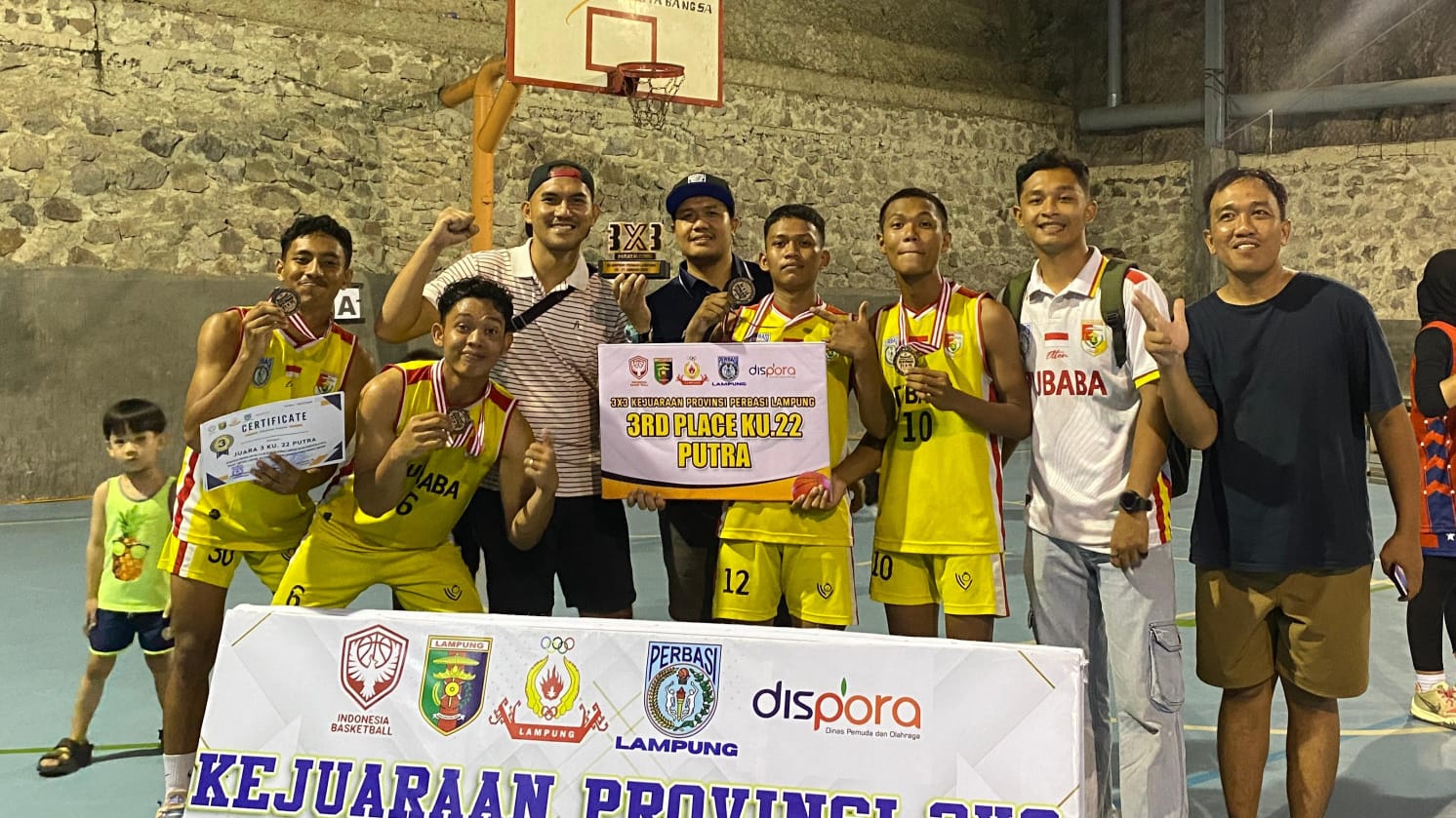 Tulangbawang Barat Sabet Juara III di Kejurprov Basket