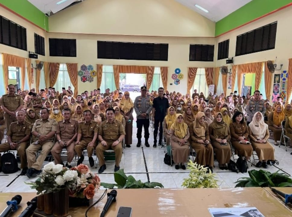 Disdikbud Bersama Polresta Bandarlampung Sosialisasikan Pendampingan Hukum