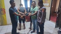 Polsek Labuhan Maringgai Bekuk 2 Pengedar Sabu Bersajam